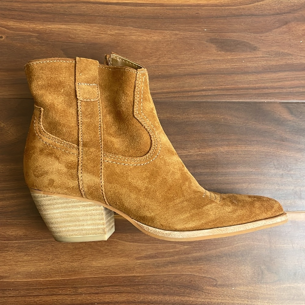 Dolce Vita Silma Brown Suede Leather Ankle Booties size 6 - Picture 4 of 8